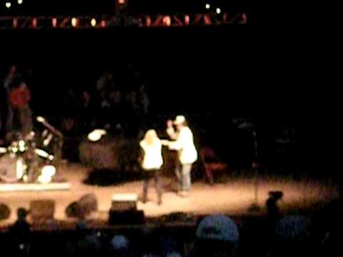 Neil & Pegi Young share a dance 10/24/10