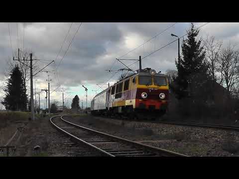 EP09-046 z pociągiem IC "Parsęta" do Łodzi Fabrycznej