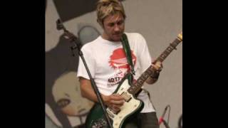 Feeder - Descend (Live @ Lowlands festival, 31st August 2003)