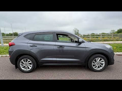 Hyundai Tucson 1.7 Executive 5DR, Daytime Running - Image 2