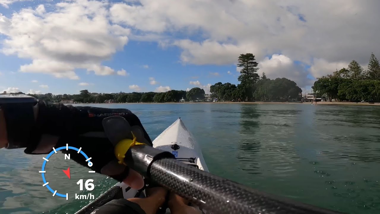 Sprinting - Epic V10L surfski