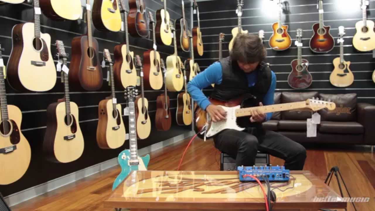 Boss SY-300 Guitar Synthesizer (SY300)