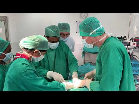 Video Of Training Of Facial Plastic Surgery