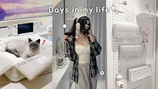 집에서 한발자국도 나가지 않는 프리랜서의 휴일 4일 일상 ୨୧ ‧₊˚ ⋅🤍 | 책상 꾸미기, 데스크테리어, 타공벽 꾸미기🎀 | 간단 자취요리🍝 | 이터널리턴, 발로란트 플레이🎮