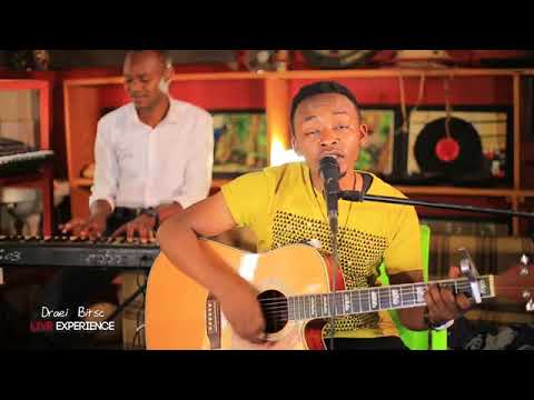 Draei Bitsc - Nakesa (Orig. Radio and Weasel) acoustic cover