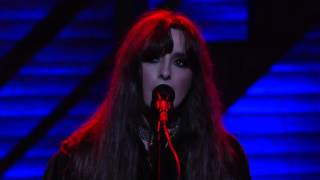 Beach House - Somewhere Tonight (live at Conan 15/12/15)