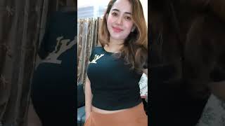 Download lagu tante goyang pinggul #hot #tante #goyang mp3