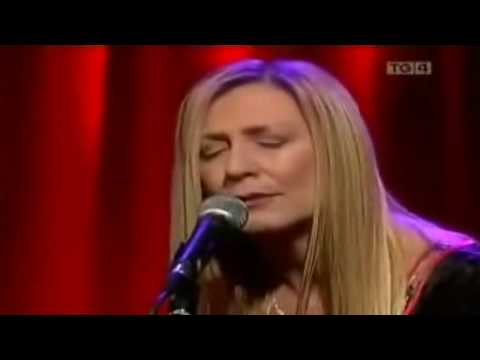Mairéad Ní Mhaonaigh - 'Mo Iníon Ó'