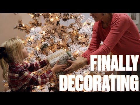 DECORATING FOR CHRISTMAS | SETTING UP THE NEW CHRISTMAS TREE FOR THE FIRST TIME | WILL IT FIT?