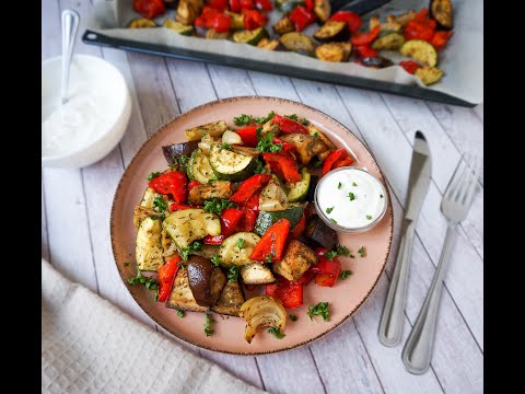 Baked vegetables Crispy vegetables Vegetables for dinner Greek yogurt sauce