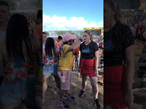 🥳 🎉 DOMINGO DE CARNAVAL NA BARRAGEM DAS PEDRINHAS.! 🎉 LIMOEIRO DO NORTE-CE. Prefeita Dilmara Amaral 