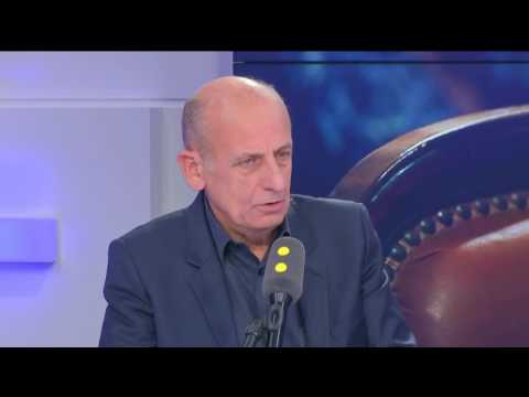 "Je ne crois pas que C.Taubira puisse demain être élue présidente de la République" Bruno Le Roux