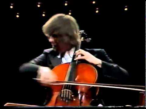 Julian Lloyd Webber plays the cadenza from the Rodrigo cello concerto