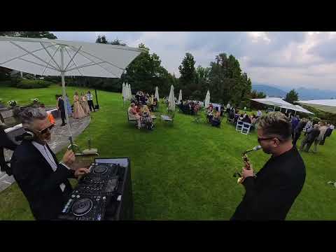 Stand Up  (feat. Ramona Renea and Seravalli Sax) - David Penn