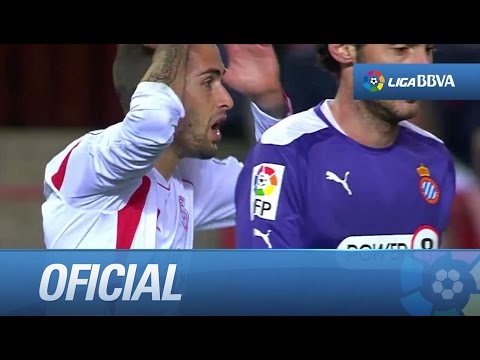 Piscinazo de Aleix Vidal, ve la tarjeta amarilla