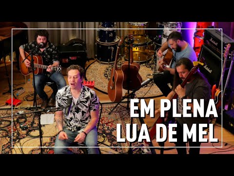 Em Plena Lua de Mel - PEDRA LETÍCIA - LIVE 15 ANOS