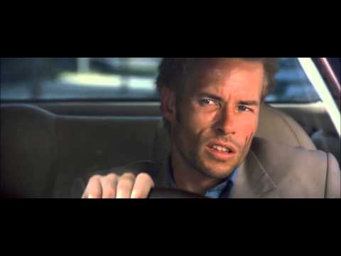 Funniest movie scene - Memento (2000)
