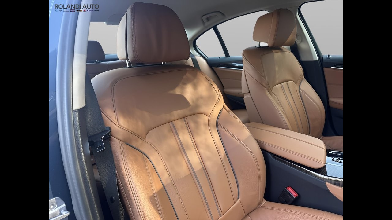 BMW Serie 5 530d mhev 48V xdrive Luxury auto