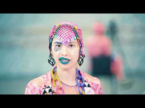 Play video