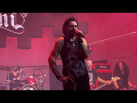 CORE LEONI / Mountain Mama / Shoko Madrid 21-12-19