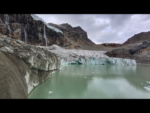 Lago Fellaria and Rifugio Bignami