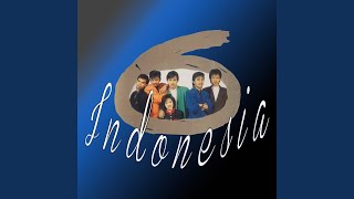 Download lagu Crystal mp3