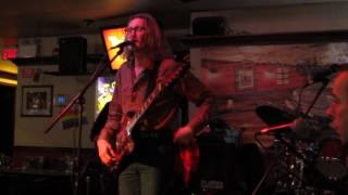 Jerry Johnson covers  &quot; Illustrated Man &quot; by Johnny Winter