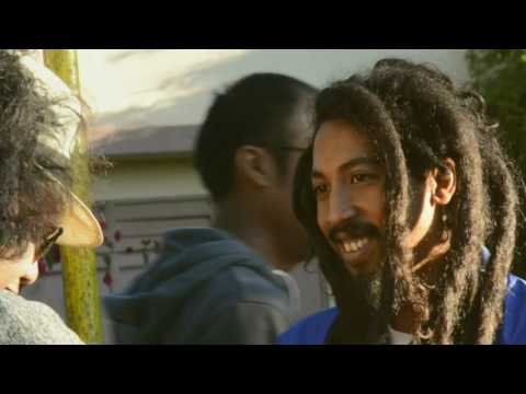 AngAroA - ZARAO FITIA (Peace and Love)