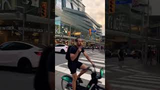 Download lagu 🇨🇦 What’s happenin’ at #yonge & #bloorstreet in #toronto mp3