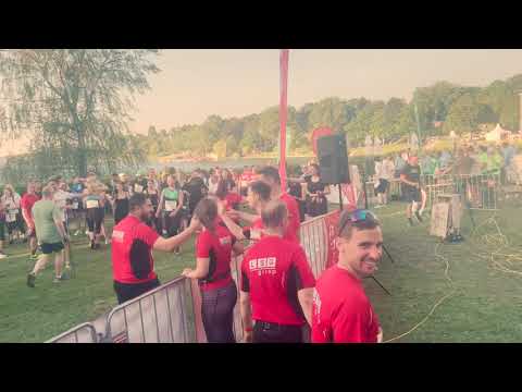 DIE LSG GROUP beim Businessrun Challenge2B am Neufelder See