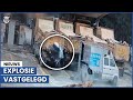 Explosie vrachtwagenband laat monteur vliegen