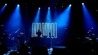 Bonobo - Cirrus [live at the Roundhouse, London 2013]