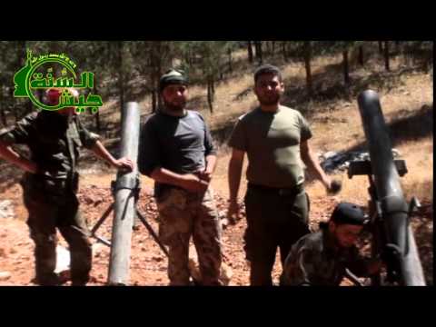 استهداف معاقل النظام بقذائف الهاون من قبل جيش السنة في قرية بسنقول في ريف إدلب