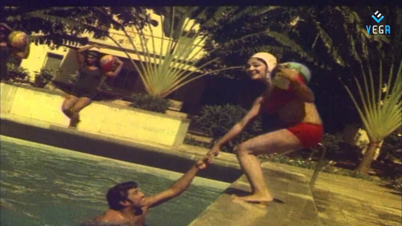 Ezhettu Pengal Song Lyrics | Bathilukku Bathil | T. M. Soundararajan, P. Susheela