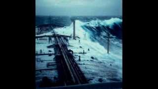 Video thumbnail of "Gordon Lightfoot - Wreck of the Edmund Fitzgerald"