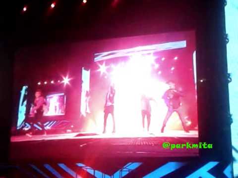 [FANCAM] 120922 SMTOWNINA SHINee - Sherlock