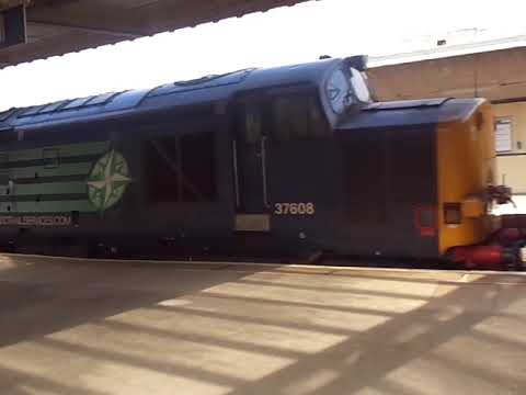The x2 Class 37 DRS Nos.37608+37605 with x2 FNA Nuclear Flask Wagons was passing at Carnforth.