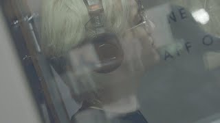 Download lagu ‘Golden Hour’ Recording Behind the Scenes mp3