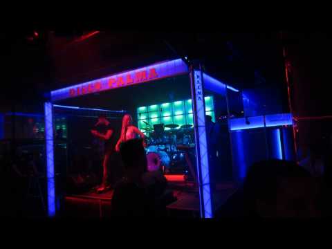 Zaljubljen u tebe - PLAYBOJ BAND