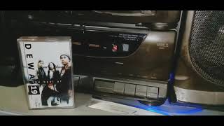 Download lagu Dewa 19 - Persembahan Dari Surga (Kaset Pita) mp3