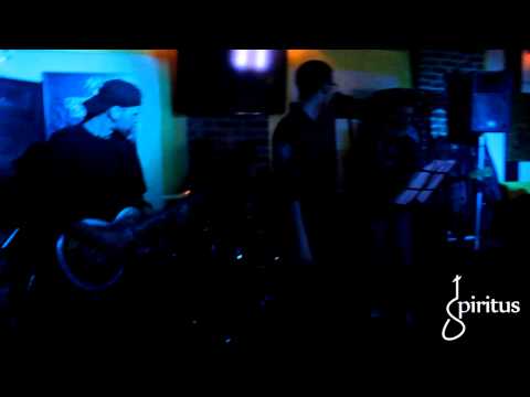 Spiritus - Crveno (Kako je propao r'n'r cover)