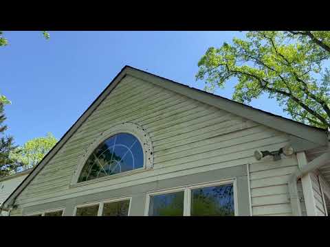 Carpenter Bees Infesting Home in Rocky Hill,...