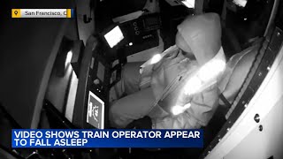 Download lagu Video dramatis tersebut tampaknya menunjukkan operator kereta tertidur sebelum penumpang terguncang. mp3 Download lagu Video dramatis tersebut tampaknya menunjukkan operator kereta tertidur sebelum penumpang terguncang. mp3