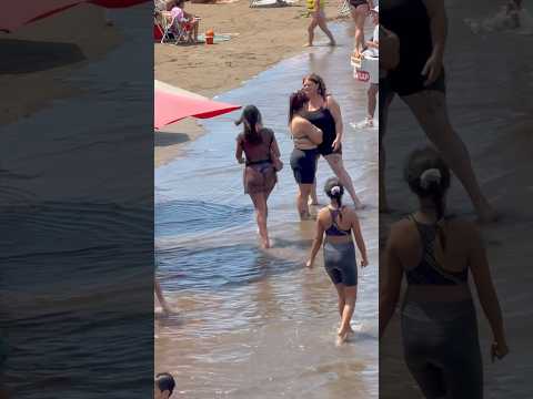 🇦🇷 Mar del plata Beach A Hot Day