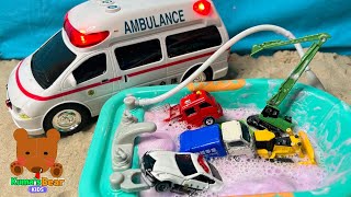 Ambulance Takes Muddy Police Car, Fire Truck, Garbage Truck to a Bath!【Kuma's Bear Kids】