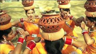 Gori Gori Mein Peryon Ki ... Lata ji in Begunah...