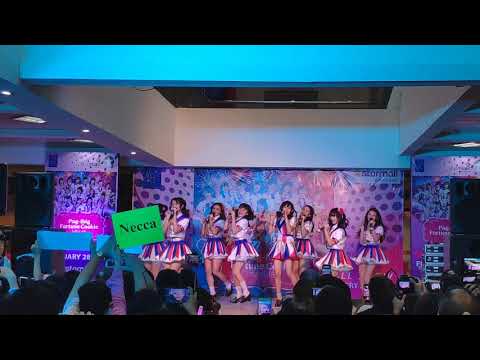 MNL48 - First Rabbit (Starmall EDSA)