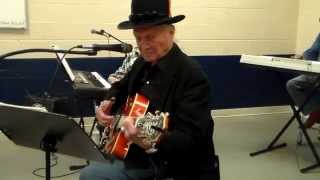 James Walker sings "Mean Mistreating Woman"