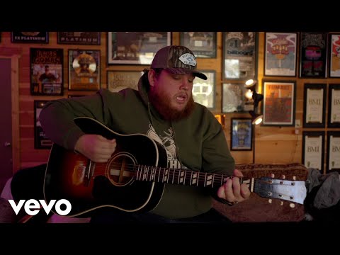 Luke Combs - Lovin' On You (Live Acoustic)