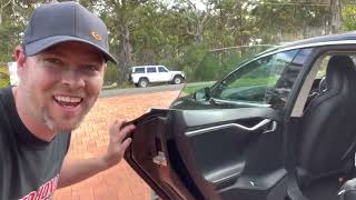 Tesla Model S door handle fixed. Jammed stuck open over presented. Free easy at home Try this first!
